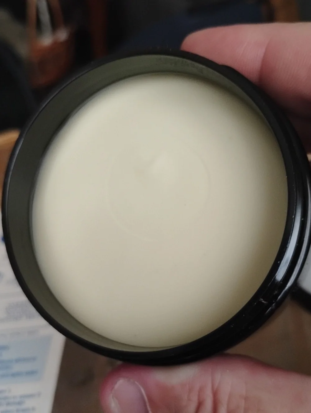 Crew Fiber Hair Paste/ Oral-B 3D White Toothbrush